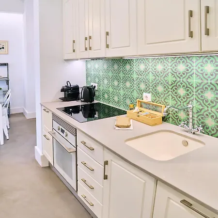 Splendid In Daire Valensiya