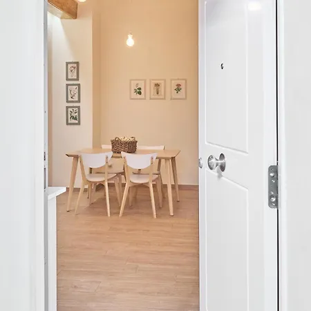 Splendid In Daire Valensiya